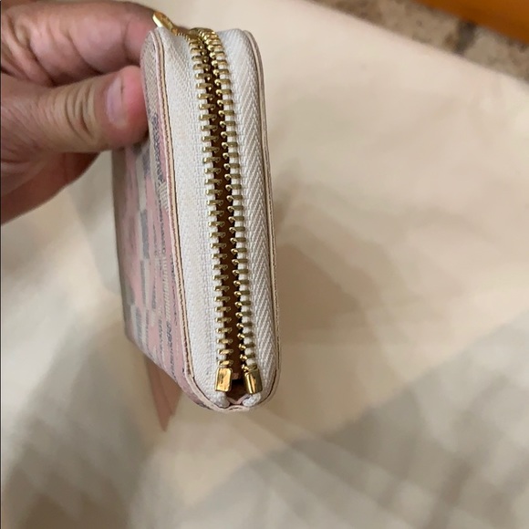 Louis Vuitton TAHITIENNE Clemence Wallet EUC - Picture 9 of 15